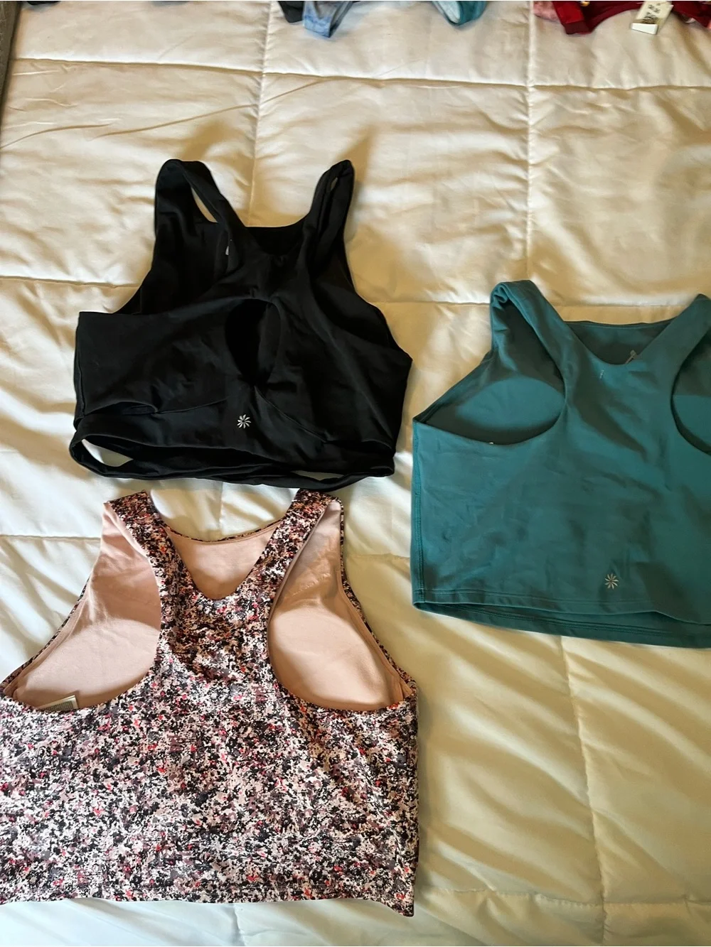 Athleta Conscious Crop Top - size medium lot of 3, like new - Picture 5 of 6